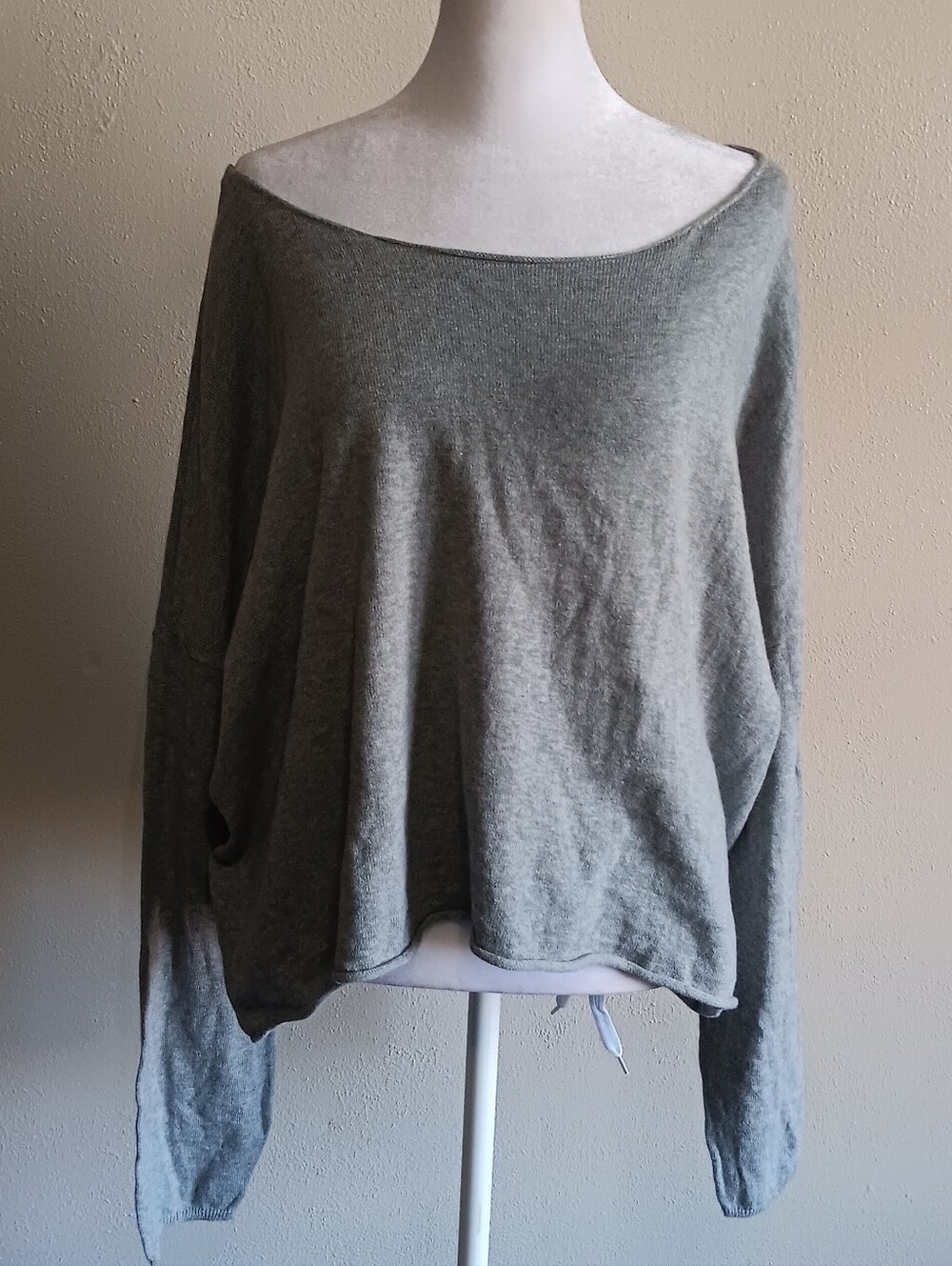 Slouchy Rolled Edge Oversized Boatneck Gray Long Sleeve Sweater Top Aeropostale
